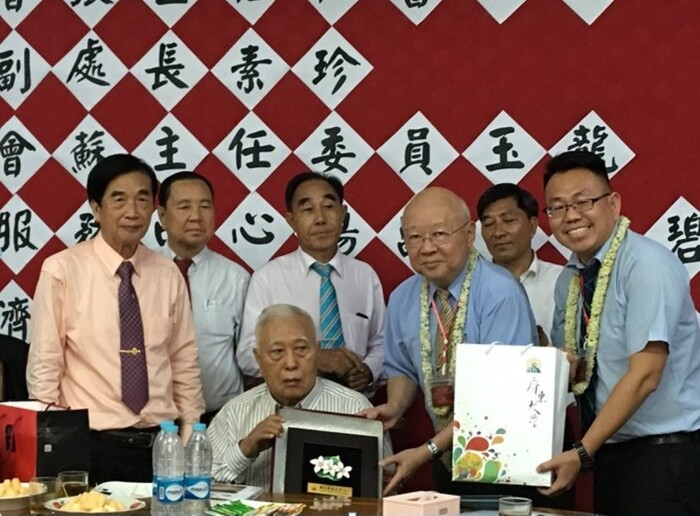 屏大續緣緬甸僑教師培    受邀出席孔教學校50週年金禧校慶圖片