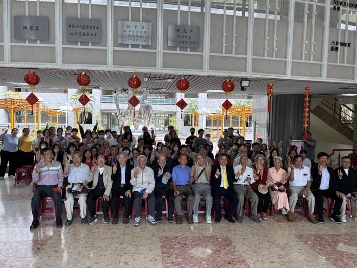 馬年新春團拜大合照圖片