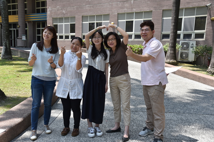 本校第一位 陳瑩真校友克服行動不便  錄取公費留學考試博士班圖片