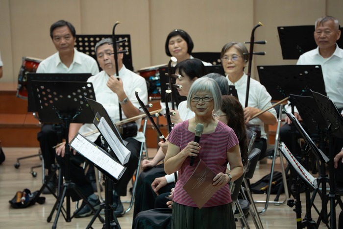 陳道南教授的女兒陳榕莉教授到場感謝致意圖片